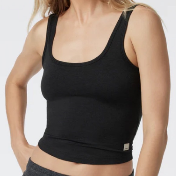Vuori Tops - Vuori Black Halo Essential Tank Women's DreamKnit™ Tank | Size XS